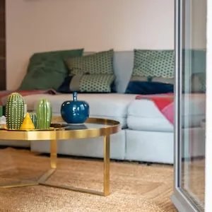 Appartement Bonheur En Furnished Flat, Annecy